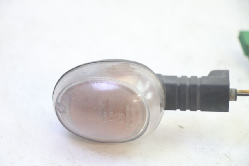 photo de TRASERO IZQUIERDO INTERMITENTE MBK BOOSTER SPIRIT 50 (2004 - 2017) - Zoom estado de uso