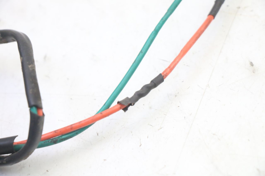 photo de TRASERO IZQUIERDO INTERMITENTE ORCAL CAVARO 4T 50 (2019 - 2023) - Otra perspectiva