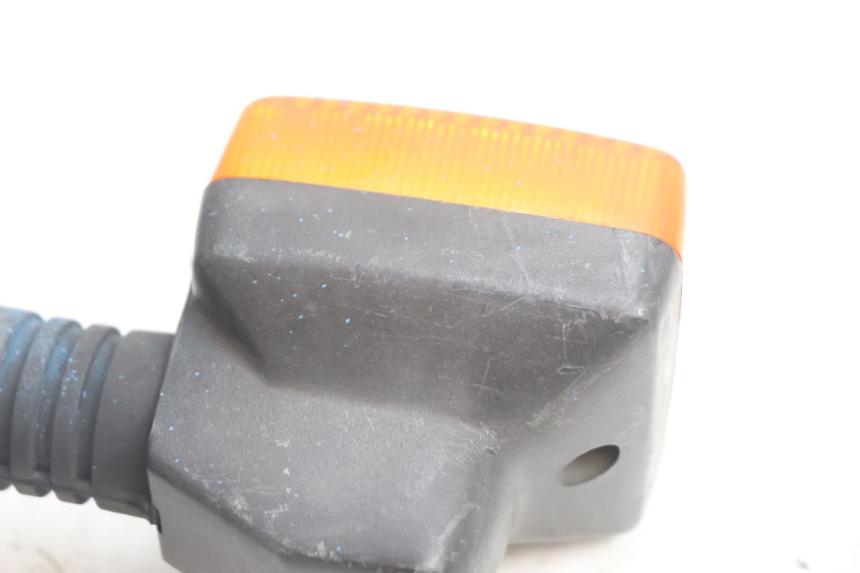 photo de TRASERO IZQUIERDO INTERMITENTE HONDA CB TWO FIFTY 250 (1991 - 2002) - Recambio usado revisado