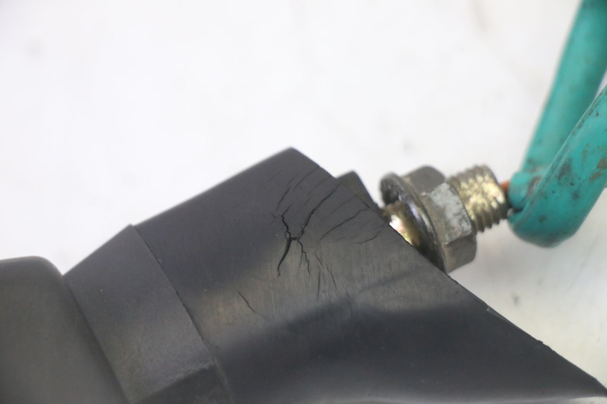 photo de INTERMITENTE TRASERO IZQUIERDO SYM CROX 4T 50 (2016 - 2023) - Otra perspectiva