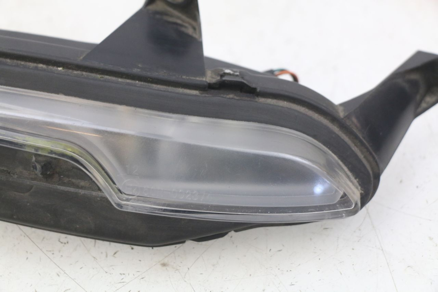 photo de INTERMITENTE TRASERO IZQUIERDO PEUGEOT DJANGO 2T 50 (2014 - 2019) - Detalles de los puntos de fijación