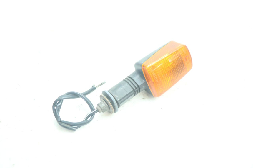 photo de TRASERO IZQUIERDO INTERMITENTE SUZUKI DR S 600 (1985 - 1989) - Vista general del producto