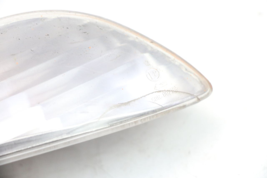 photo de TRASERO IZQUIERDO INTERMITENTE PEUGEOT ELYSEO 125 (1999 - 2004) - Zoom estado de uso