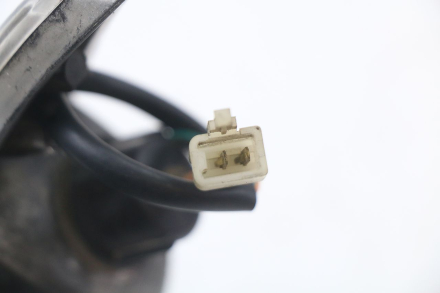 photo de TRASERO IZQUIERDO INTERMITENTE SYM FIDDLE 3 III 50 (2014 - 2020) - Detalles de los puntos de fijación