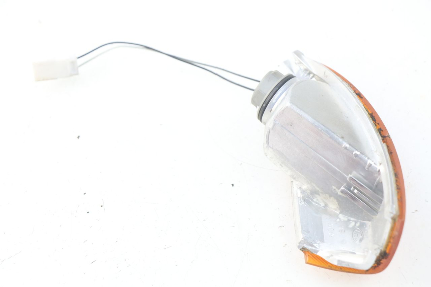 photo de INTERMITENTE TRASERO IZQUIERDO PIAGGIO FLY 2T 50 (2004 - 2017) - Detalle de la pieza