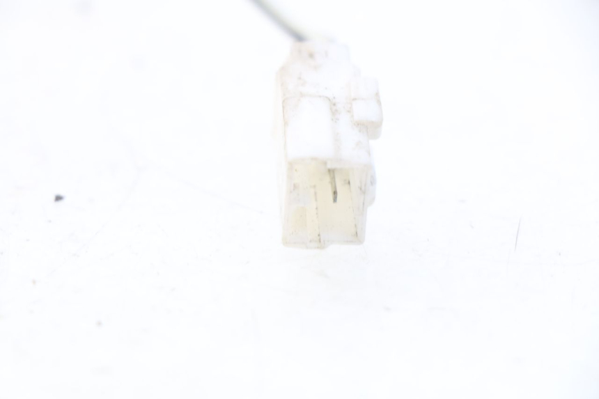 photo de INTERMITENTE TRASERO IZQUIERDO PIAGGIO FLY 2T 50 (2004 - 2017) - Otra perspectiva