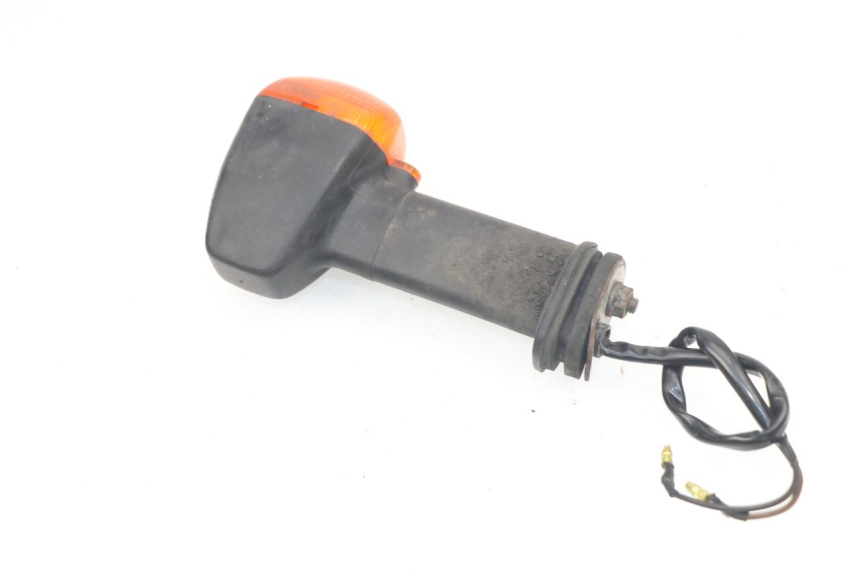 photo de TRASERO IZQUIERDO INTERMITENTE YAMAHA FZS FAZER 600 (1998 - 2001) - Vista general del producto