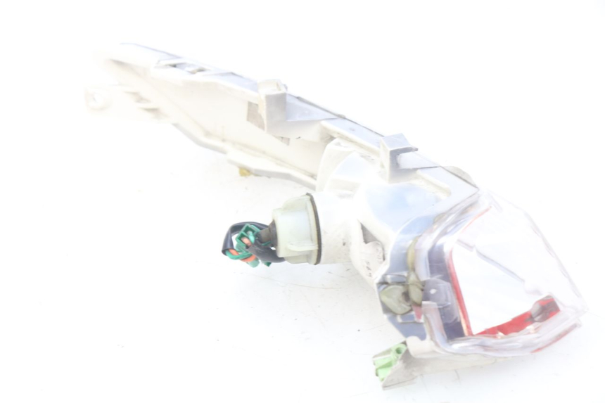 photo de INTERMITENTE TRASERO IZQUIERDO PEUGEOT GEOPOLIS 400 (2007 - 2013) - Otra perspectiva