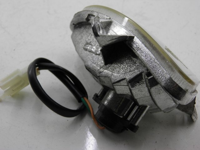 photo de TRASERO IZQUIERDO INTERMITENTE GOWINN DOLCE VITA 50 (2007 - 2013) - Detalle de la pieza