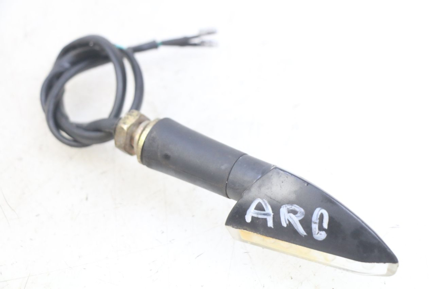 photo de INTERMITENTE TRASERO IZQUIERDO NECO GPX 4T 50 (2018 - 2022) - Zoom estado de uso