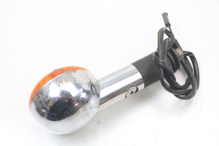 photo de TRASERO IZQUIERDO INTERMITENTE SUZUKI GZ MARAUDER 125 (1998 - 2004) - Vista general del producto