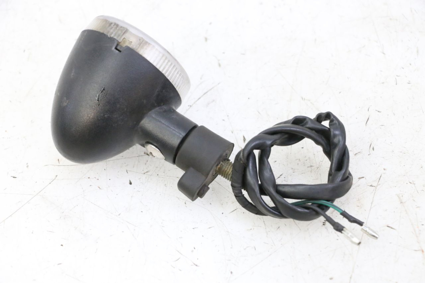 photo de TRASERO IZQUIERDO INTERMITENTE KEEWAY K-LIGHT KLIGHT 125 (2018 - 2025) - Zoom estado de uso