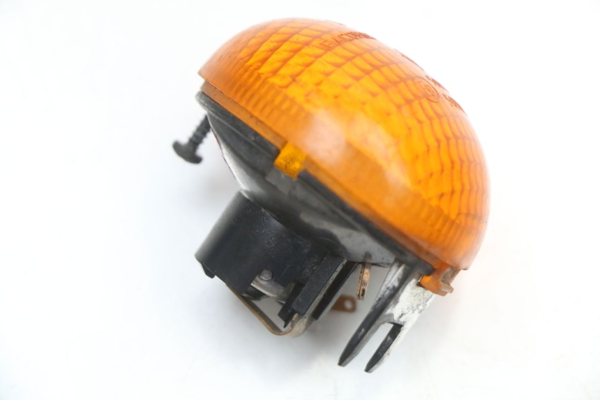 photo de TRASERO IZQUIERDO INTERMITENTE RENAULT KOURANOS 125 (2001 - 2004) - Detalle de la pieza