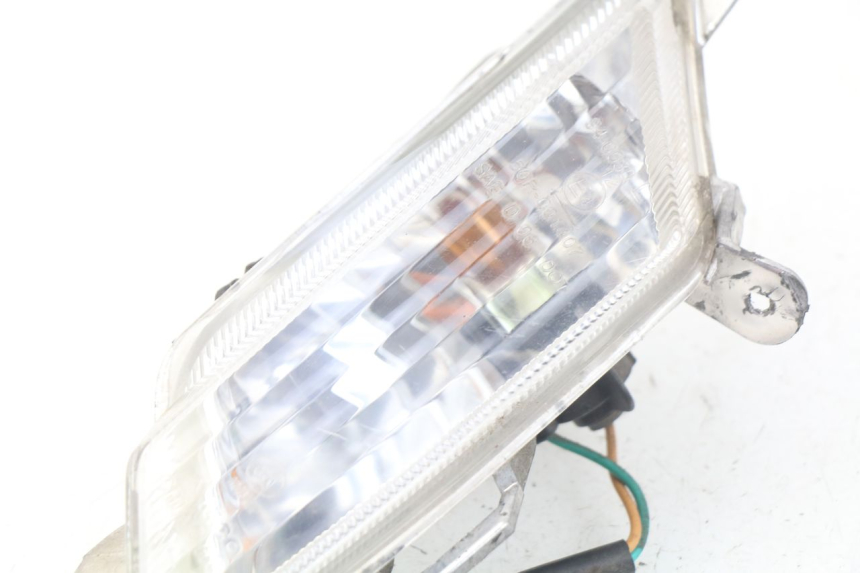 photo de TRASERO IZQUIERDO INTERMITENTE KYMCO LIKE 4T 50 (2009 - 2018) - Detalle de la pieza