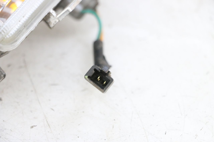 photo de INTERMITENTE TRASERO IZQUIERDO KYMCO LIKE 125 (2009 - 2016) - Zoom estado de uso