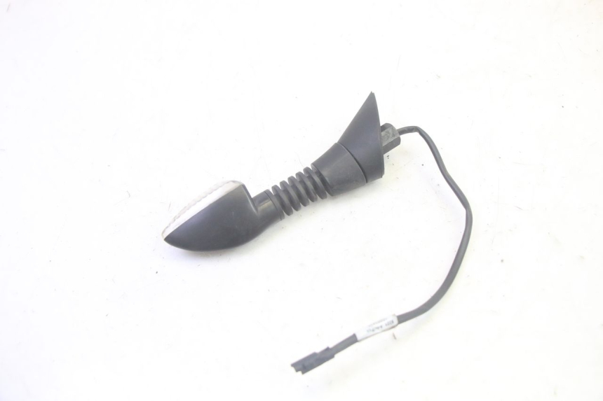 photo de TRASERO IZQUIERDO INTERMITENTE PIAGGIO MP3 HPE 350 (2018 - 2020) - Zoom estado de uso