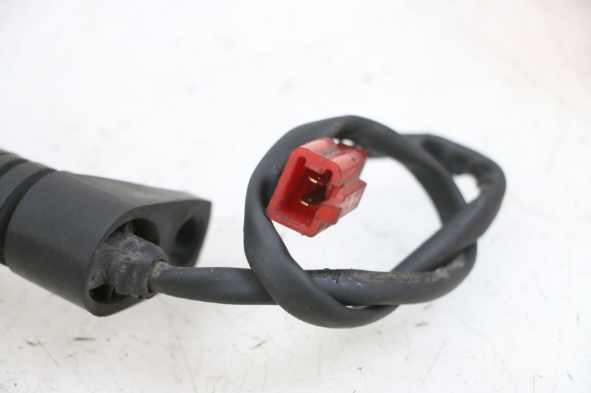 photo de TRASERO IZQUIERDO INTERMITENTE PIAGGIO NEW TYPHOON 50 (2018 - 2021) - Recambio usado revisado