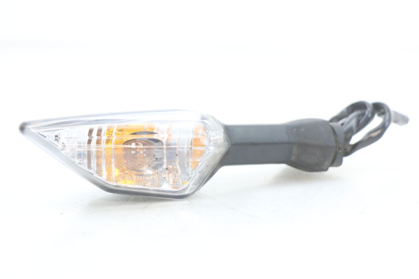 photo de TRASERO IZQUIERDO INTERMITENTE KAWASAKI NINJA 400 (2018 - 2023) - Zoom estado de uso