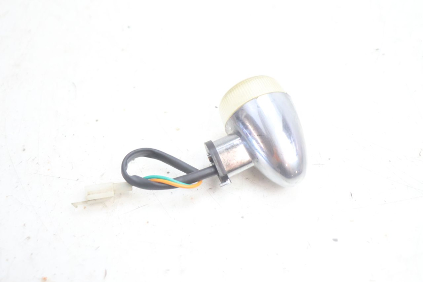 photo de TRASERO IZQUIERDO INTERMITENTE JM MOTORS OLDIES 4T 50 (2020 - 2026) - Zoom estado de uso