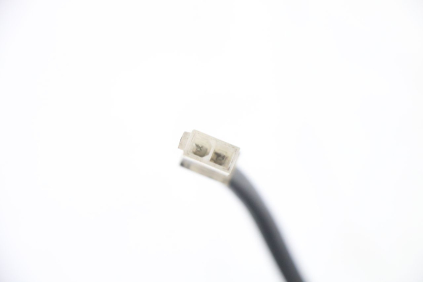 photo de TRASERO IZQUIERDO INTERMITENTE PEUGEOT LUDIX ONE 50 (2005 - 2008) - Primer plano técnico