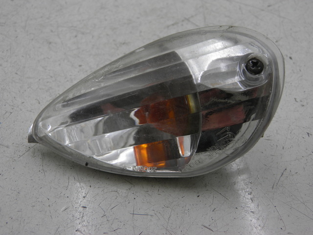 photo de TRASERO IZQUIERDO INTERMITENTE PIAGGIO LIBERTY 2T 50 (2004 - 2008) - Zoom estado de uso