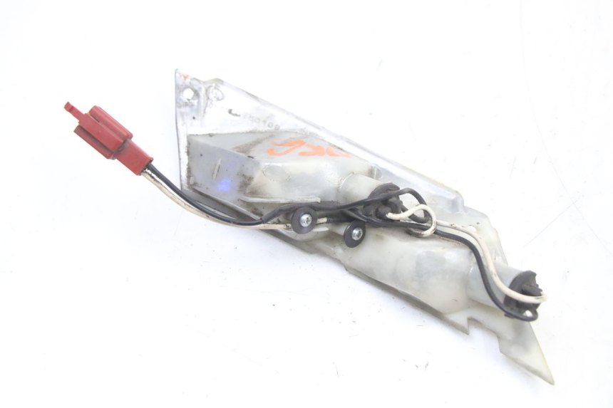 photo de INTERMITENTE TRASERO IZQUIERDO PIAGGIO ZIP 2T 50 (2009 - 2019) - Primer plano técnico