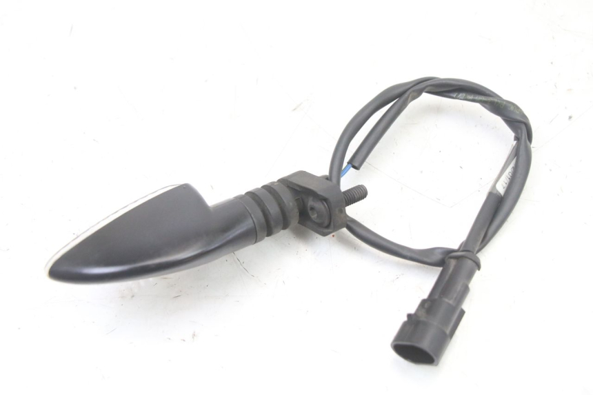 photo de TRASERO IZQUIERDO INTERMITENTE LIGIER PULSE 3 1 (2014 - 2020) - Primer plano técnico