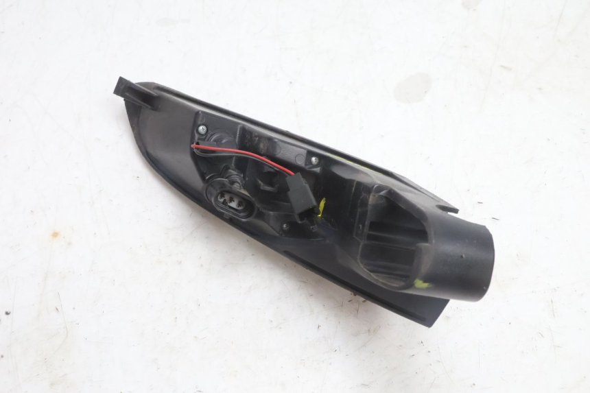photo de TRASERO IZQUIERDO INTERMITENTE PEUGEOT SATELIS 125 (2013 - 2018) - Vista general del producto