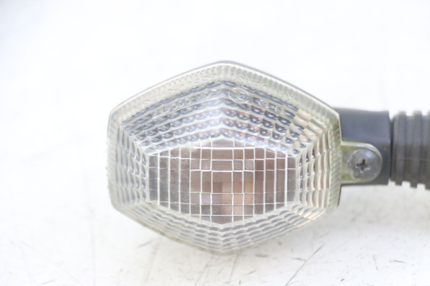 photo de TRASERO IZQUIERDO INTERMITENTE SUZUKI GSX F GSXF 650 (2007 - 2015) - Detalles de los puntos de fijación