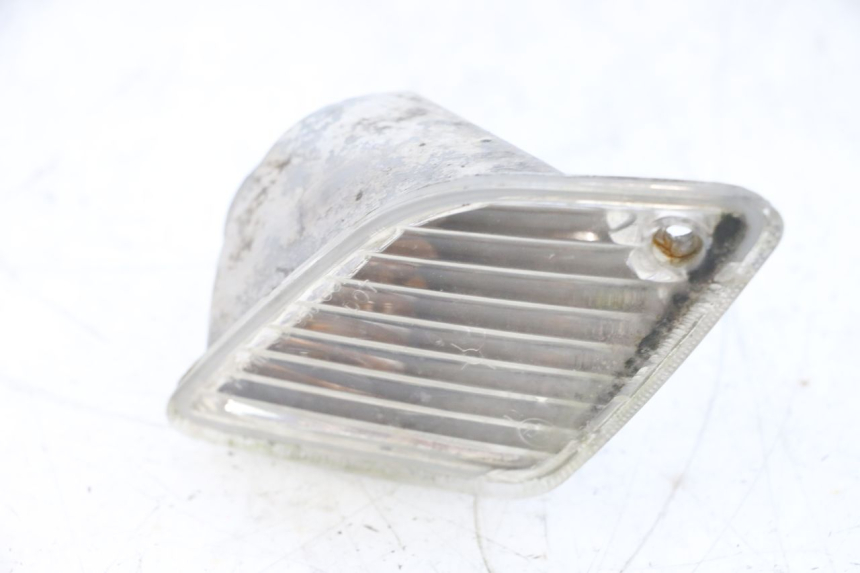 photo de INTERMITENTE TRASERO IZQUIERDO PIAGGIO VESPA GTS SUPER IE 125 (2009 - 2016) - Zoom estado de uso