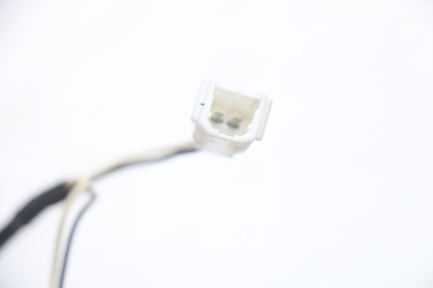 photo de INTERMITENTE TRASERO IZQUIERDO PIAGGIO XEVO - X EVO 125 (2007 - 2017) - Otra vista del artículo