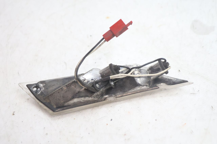photo de TRASERO IZQUIERDO INTERMITENTE PIAGGIO ZIP IGET 4T 50 (2021 - 2023) - Vista general del producto