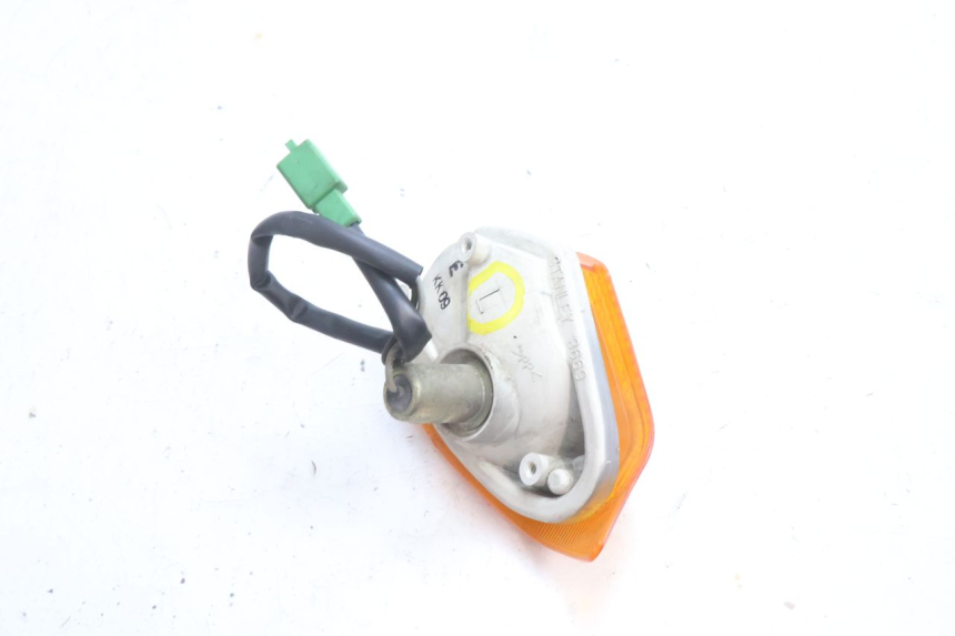 photo de TRASERO IZQUIERDO INTERMITENTE KAWASAKI ZZR 600 (1995 - 2004) - Detalles de los puntos de fijación