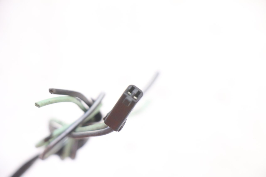 photo de TRASERO INTERMITENTE SUZUKI GSR 750 (2011 - 2017) - Características distintivas