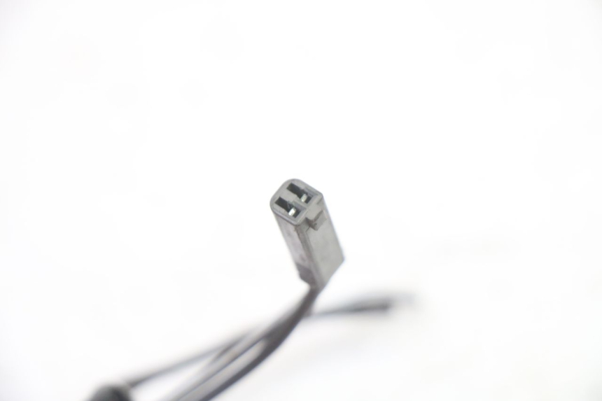 photo de TRASERO INTERMITENTE SUZUKI GSR 750 (2011 - 2017) - Recambio usado revisado