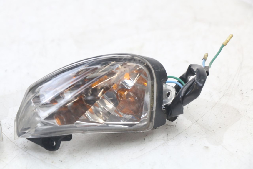 photo de TRASERO INTERMITENTE HONDA PCX (JF28) 125 (2009 - 2011) - Zoom estado de uso