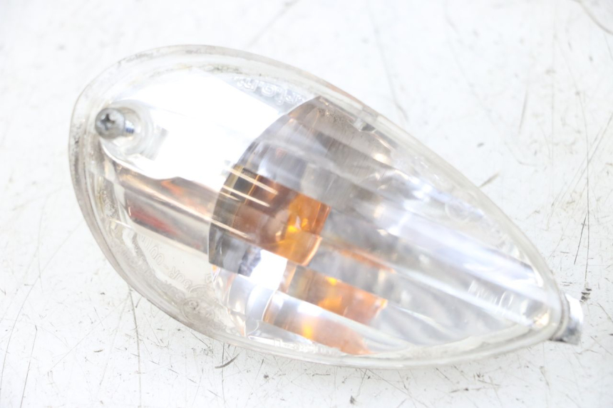 photo de INTERMITENTE TRASERO PIAGGIO LIBERTY 125 (2009 - 2013) - Primer plano técnico