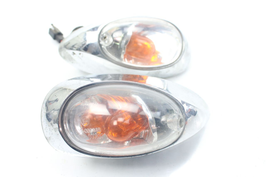 photo de TRASERO INTERMITENTE KYMCO PEOPLE 250 (2004 - 2008) - Vista principal