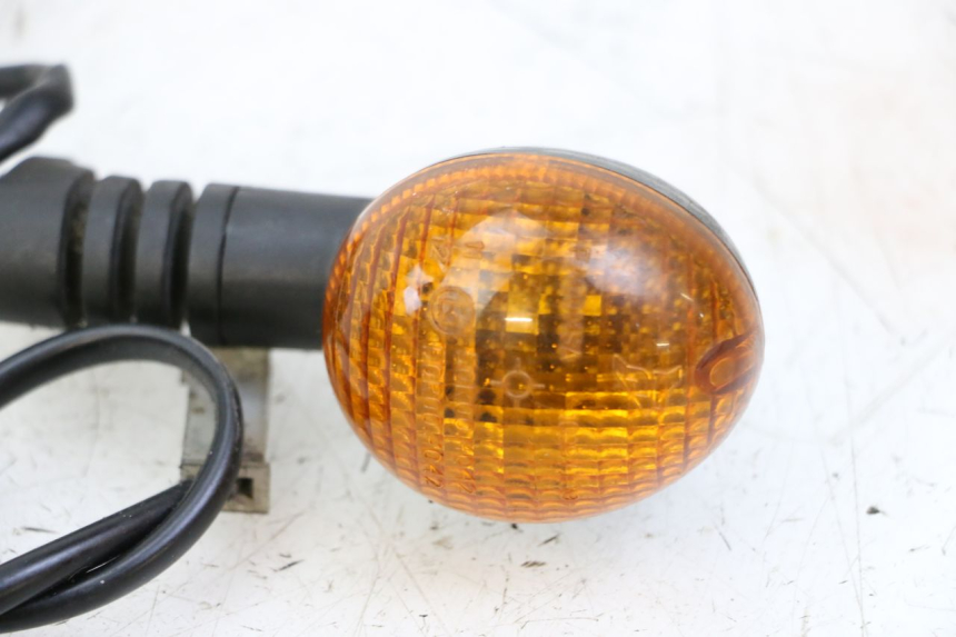 photo de INTERMITENTE TRASERO PEUGEOT LUDIX 50 (2008 - 2017) - Estado de la superficie y material