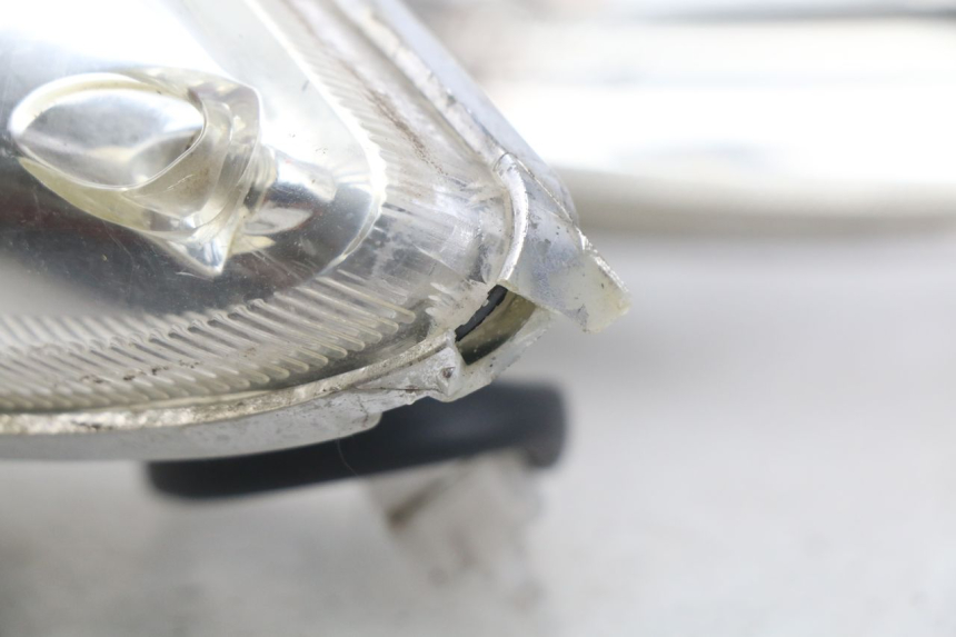 photo de TRASERO INTERMITENTE DAELIM S4 50 (2010 - 2015) - Estado de la superficie y material