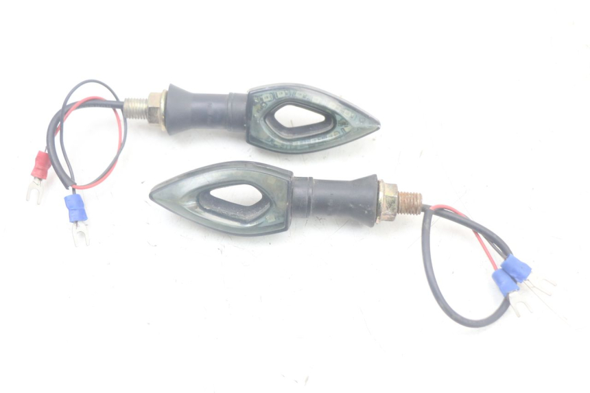 photo de INTERMITENTE TRASERO DERBI SENDA SM X-TREME 50 (2006 - 2010) - Vista principal