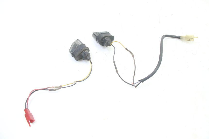 photo de TRASERO INTERMITENTE APRILIA SR 2T 50 (2018 - 2022) - Marcados y referencias originales