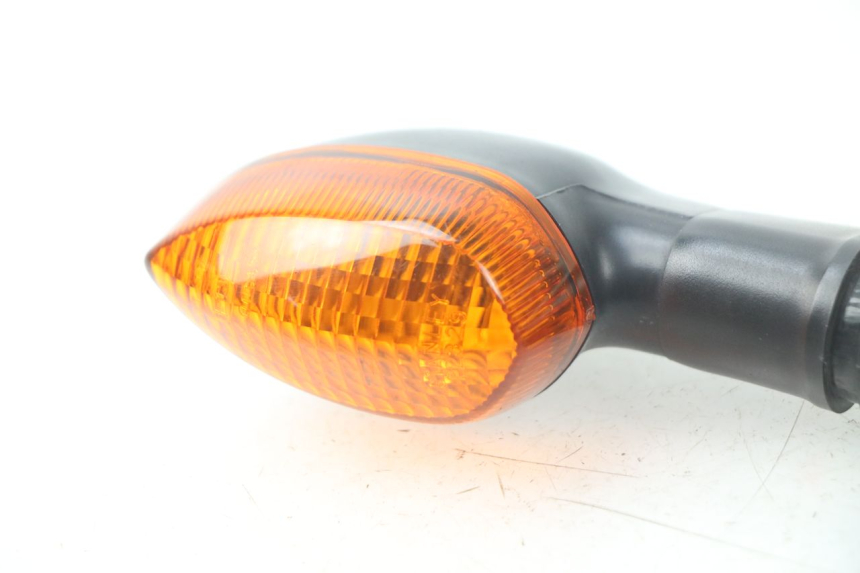 photo de TRASERO INTERMITENTE YAMAHA TDM ABS 900 (2002 - 2014) - Detalles de los puntos de fijación