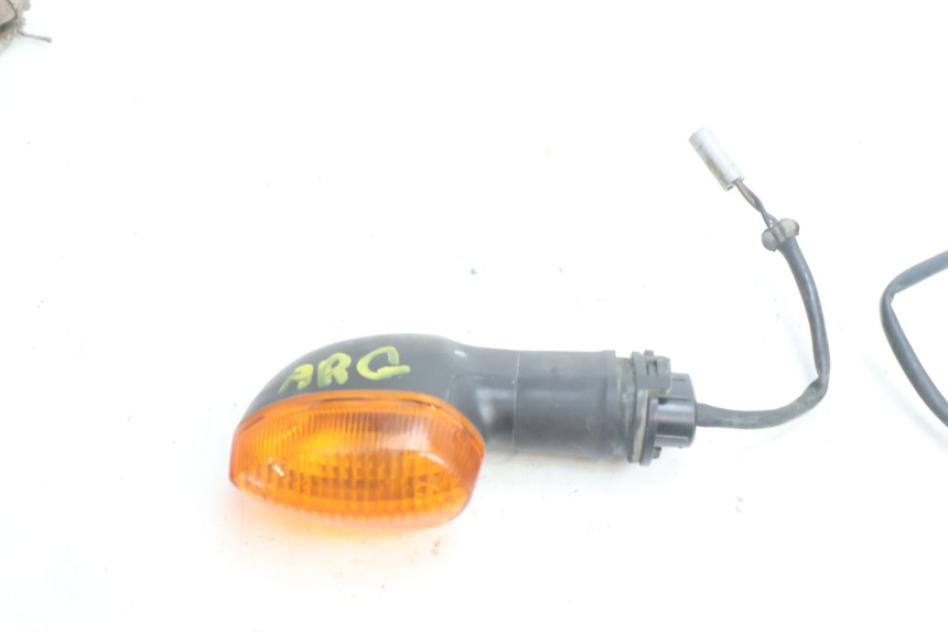 photo de TRASERO INTERMITENTE YAMAHA TDM ABS 900 (2002 - 2014) - Detalle de la pieza