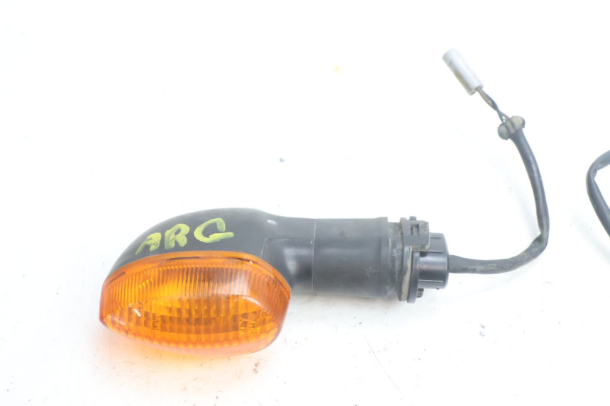 photo de TRASERO INTERMITENTE YAMAHA TDM ABS 900 (2002 - 2014) - Zoom estado de uso