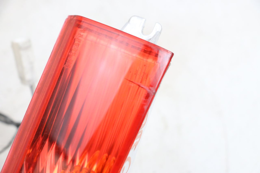 photo de TRASERO INTERMITENTE PIAGGIO XEVO - X EVO 125 (2007 - 2017) - Detalle de la pieza