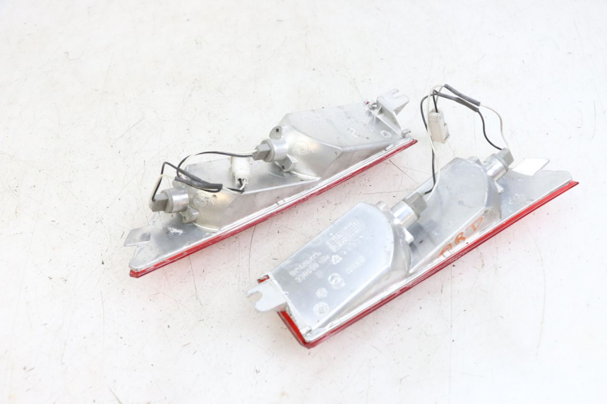 photo de TRASERO INTERMITENTE PIAGGIO XEVO - X EVO 125 (2007 - 2017) - Zoom estado de uso