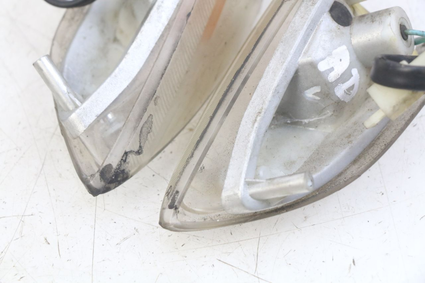 photo de INTERMITENTE DELANTERO KYMCO AGILITY RS 4T 50 (2009 - 2013) - Vista general del producto