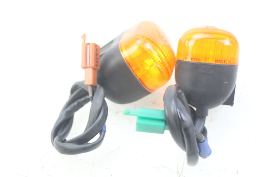 photo de INTERMITENTE DELANTERO YAMAHA BW'S BWS 125 (2010 - 2013) - Detalle de la pieza