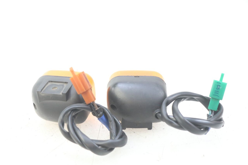 photo de INTERMITENTE DELANTERO YAMAHA BW'S BWS 125 (2010 - 2013) - Zoom estado de uso